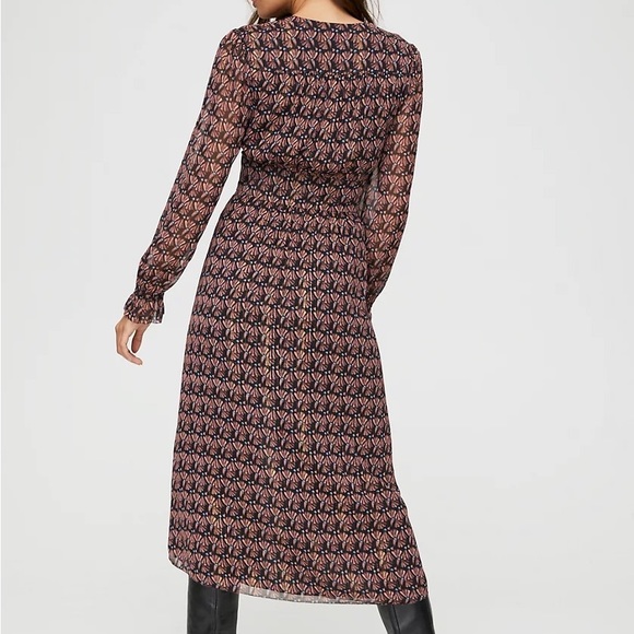 Aritzia Maxine Dress - Picture 4 of 6